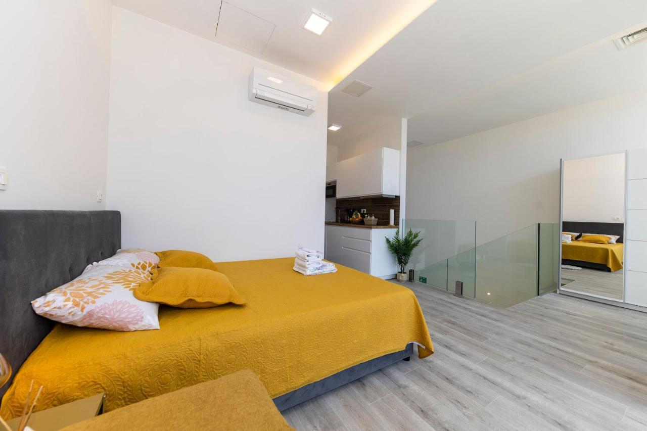 Studio Apartments Heart Of Zadar Eksteriør billede